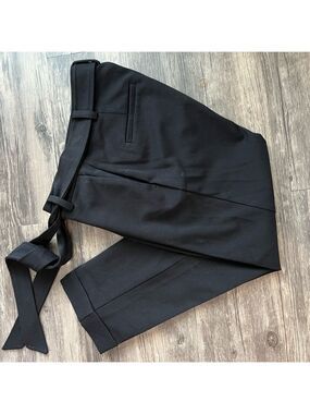 LOFT Women's Black Cropped Pants